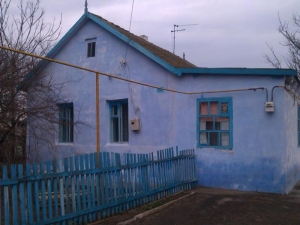 Продается дом в центре с. Межводное, Черноморского р-на.