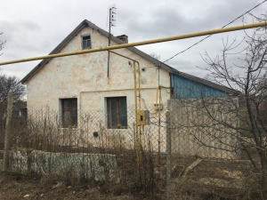 Продается дом в селе Калиновка Черноморского р-на, по ул. Ленина.