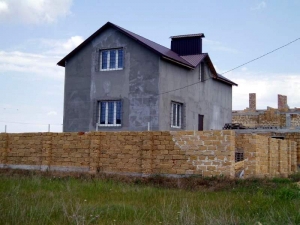 Продается дом в Евпатории, район Спутник 2, общей площадью 180 кв.м.